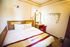 Li Qing Hotel
