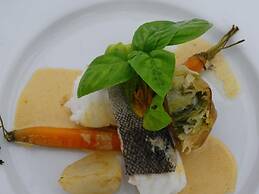 Hôtel Restaurant l'Echo du Lac & Spa