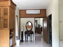 Sunrise Bungalow