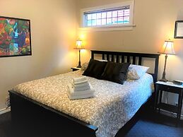 Cambie Lodge B&B