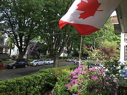 Cambie Lodge B&B