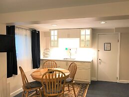 Cambie Lodge B&B