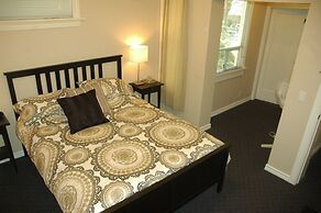 Cambie Lodge B&B