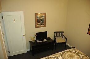 Cambie Lodge B&B
