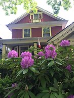 Douglas Guest House