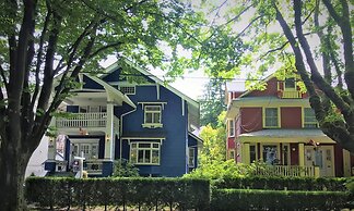 Douglas Guest House