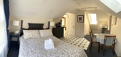 Douglas Guest House