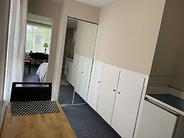 Douglas Guest House
