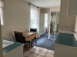 Douglas Guest House