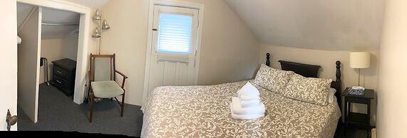 Douglas Guest House