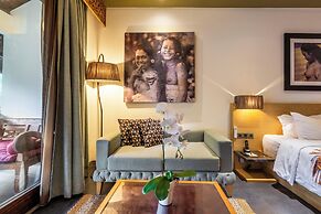 Kejora Suites