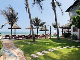 Full Moon Beach