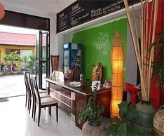 Vanda House Resort