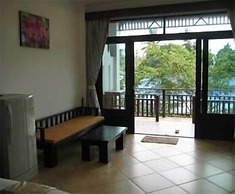 Vanda House Resort