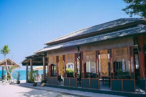 Amity Beach Resort