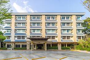 Sakulchai Place Hotel
