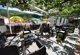 Christys Palace Hotel