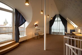 Hotel Gude
