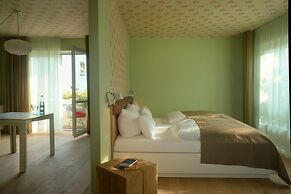 Hotel Gude