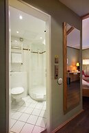 Hotel Gude