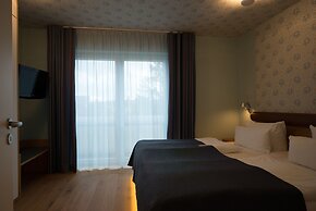 Hotel Gude