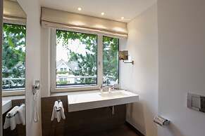 Hotel Gude