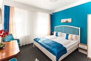 Hotel Condor