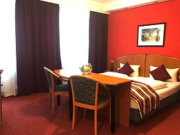 Hotel Condor