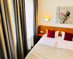 Hotel Condor