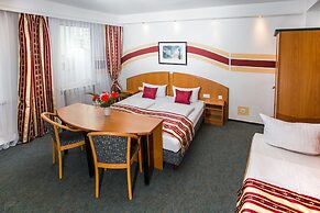 Hotel Condor