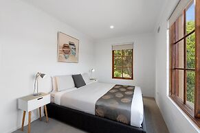 Hideaway on George
