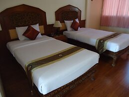 Top North Hotel