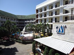 Top North Hotel