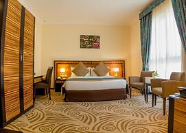 Al Majaz Premiere Hotel Apartment