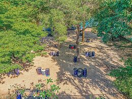 Carmelina Beach Resort