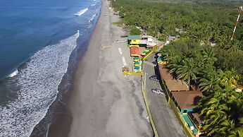 Hotel Estero y Mar