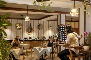 Taksu Sanur Hotel