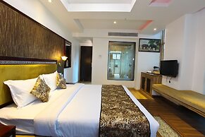 Hotel Tigers Roare'