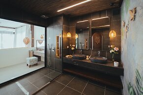 Lissiya Hotel - Boutique Class
