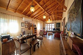 Lissiya Hotel - Boutique Class