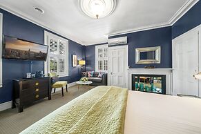 The Charles Hotel