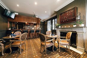 The Charles Hotel