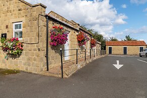 Blacksmiths Arms Inn