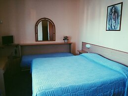 Hotel  ONE