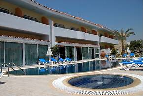 Moniatis Hotel