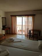 Marianthi Hotel