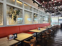 M Boutique Hotel