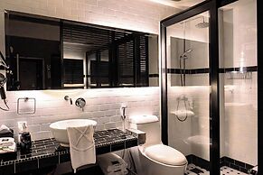 M Boutique Hotel