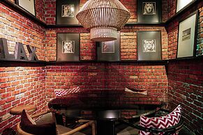M Boutique Hotel