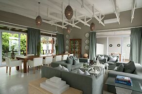 White Pearl Resorts